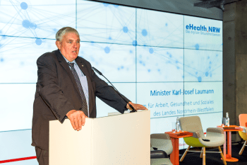 Making the healthcare system fit for the future with digitalization.  Karl-Josef Laumann, Minister for Labor, Health and Social Affairs of North Rhine-Westphalia, opened the congress (ZTG GmbH/Artvertise).