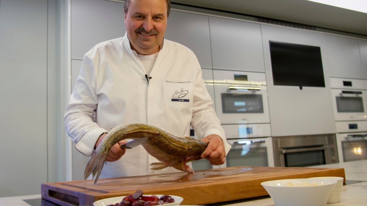 Working with fresh fish: Johann Lafer.